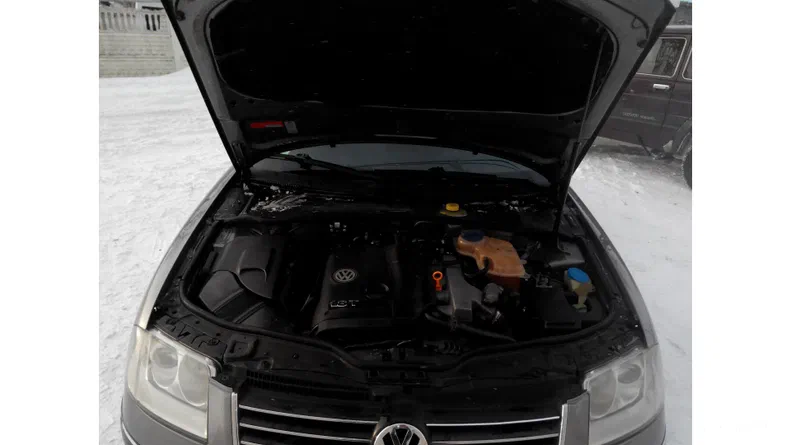 Volkswagen Passat 2001 - 10