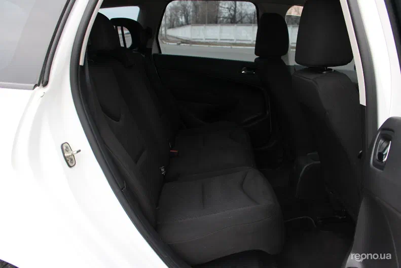 Peugeot 308 2012 - 13