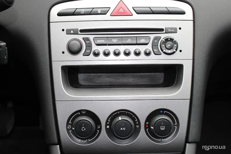 Peugeot 308 2012 - 17