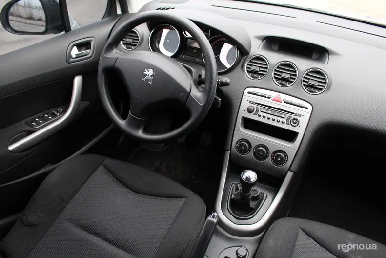 Peugeot 308 2012 - 16