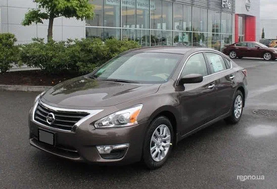 Nissan Almera 2015