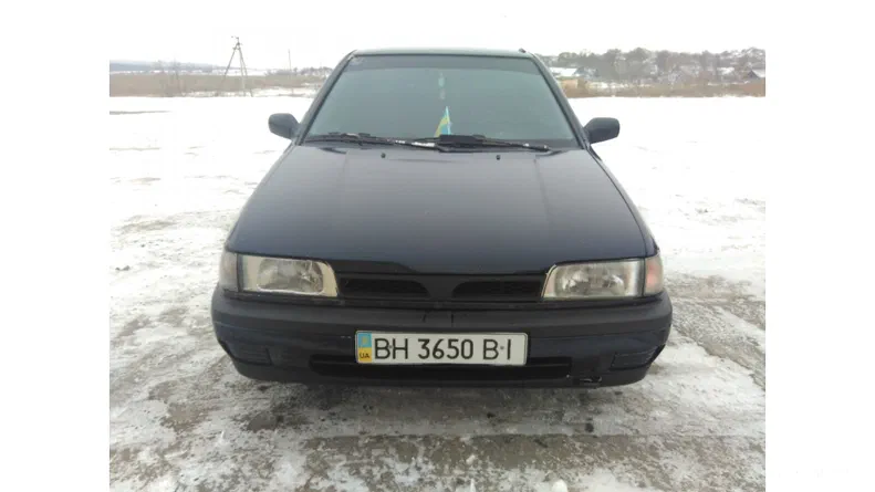 Nissan Sunny 1994