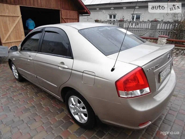 Kia Cerato 2007 - 18