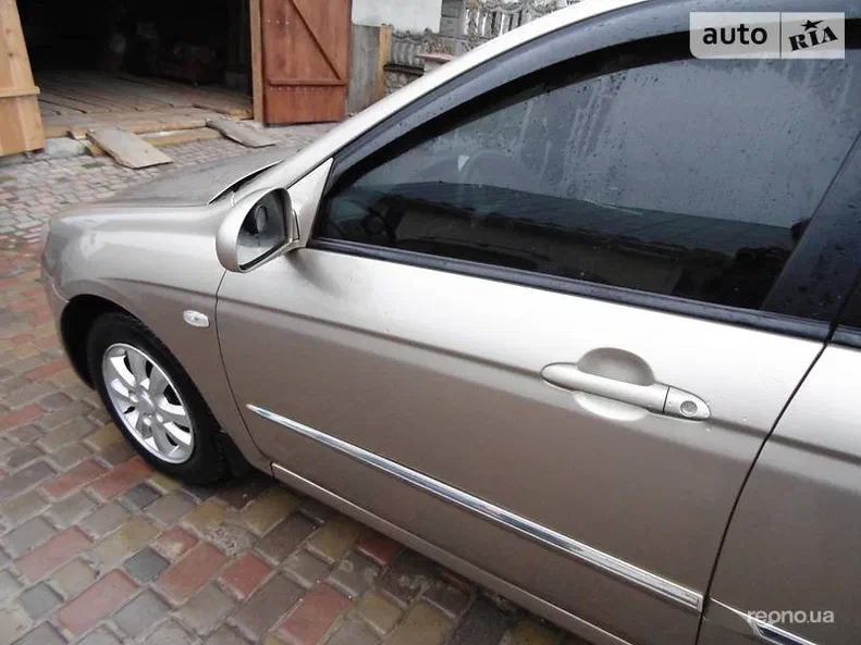 Kia Cerato 2007 - 17