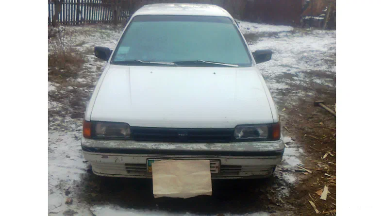 Nissan Sunny 1988
