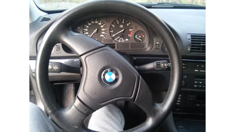 BMW 5 серии 1999