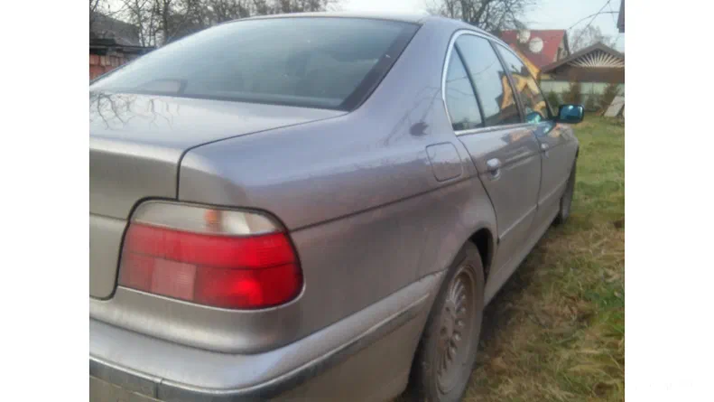 BMW 5 серии 1999