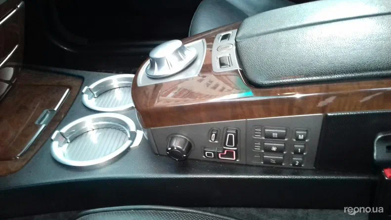 BMW 7 серія 2003 - 7
