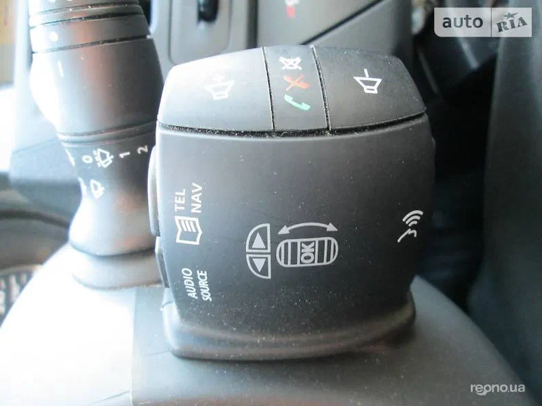 Renault Laguna 2010 - 10