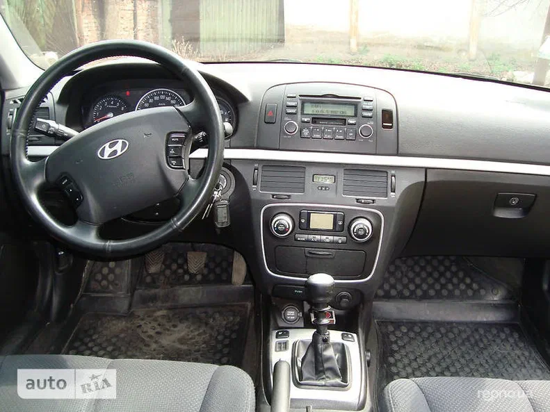 Hyundai Sonata 2008 - 16