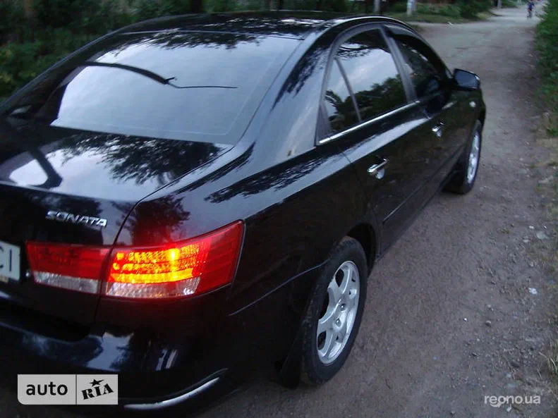 Hyundai Sonata 2008 - 6