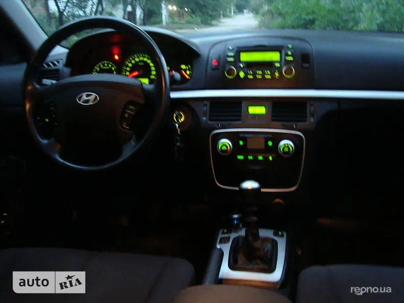 Hyundai Sonata 2008 - 9