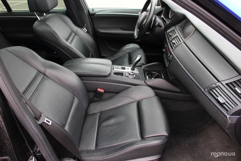 BMW X5 2009 - 11