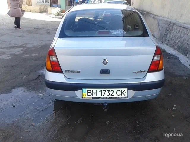 Renault Taliant 2002 - 5