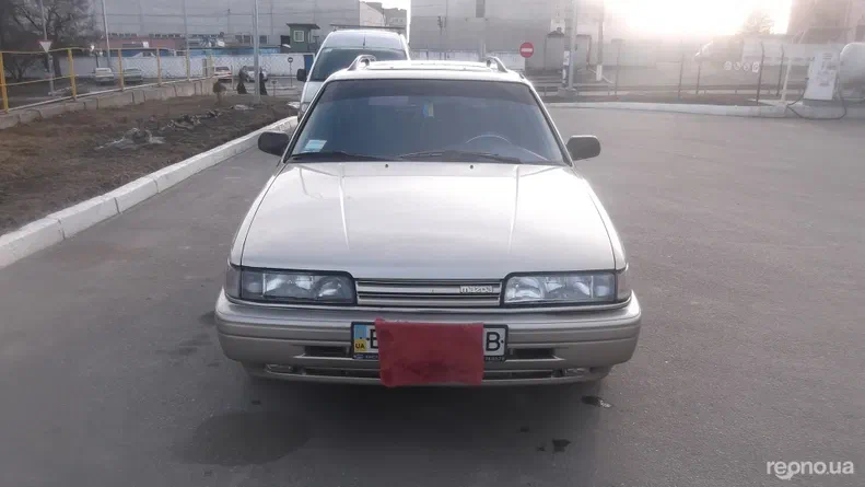 Mazda 626 1990 - 12