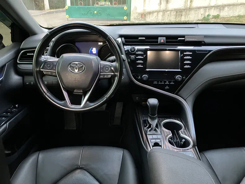 Toyota Camry 2020 - 8