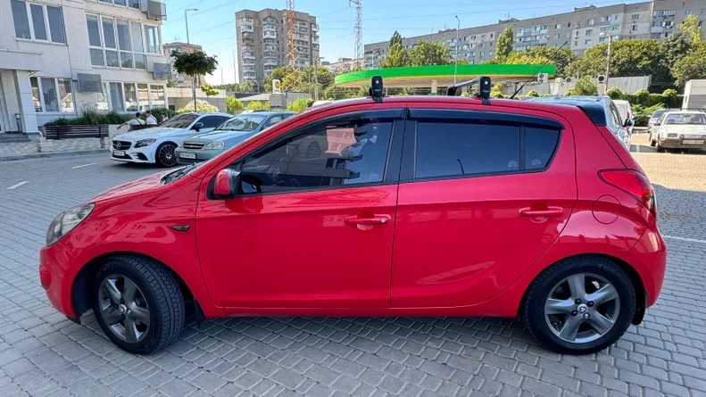 Hyundai i20 2010 - 6