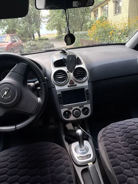Opel Corsa 2008 - 3