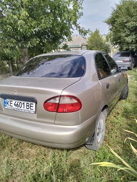 Daewoo Lanos 2002 - 1