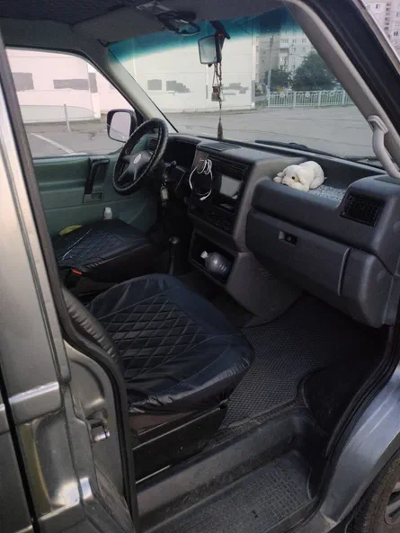Volkswagen Transporter 2000 - 5