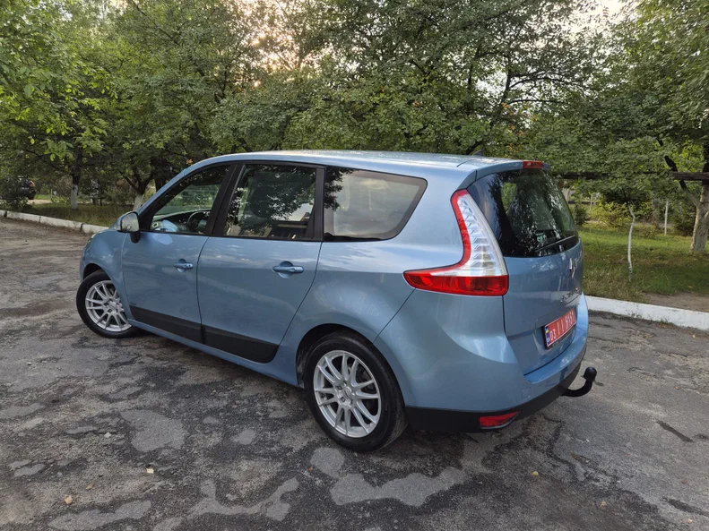 Renault Scenic 2010 - 3