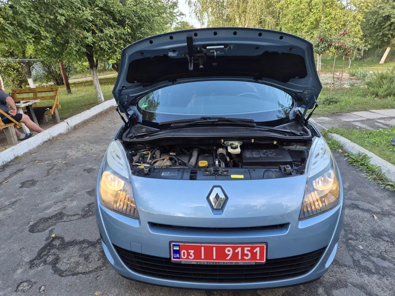 Renault Scenic 2010 - 8
