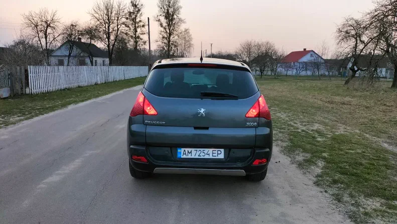 Peugeot 3008 2010 - 7