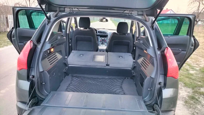 Peugeot 3008 2010 - 13