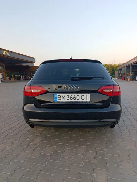 Audi A4 2013 - 1