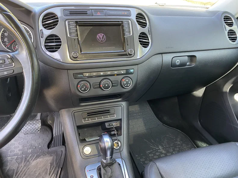 Volkswagen Tiguan 2016 - 13