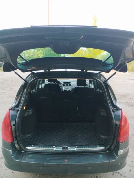 Peugeot 308 2008 - 4