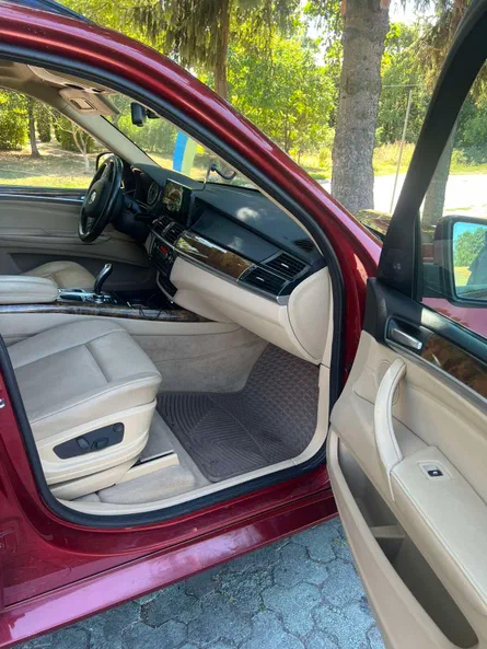 BMW X5 2011 - 14
