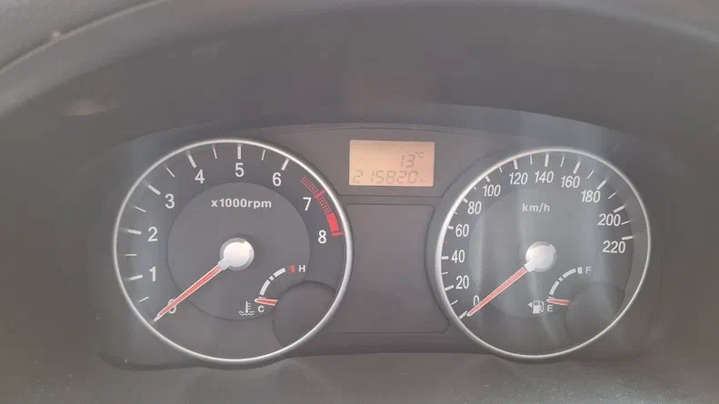 Hyundai Accent 2008 - 5