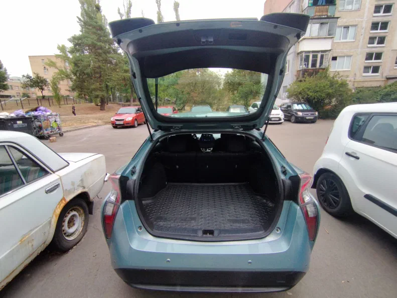 Toyota Prius 2018 - 9