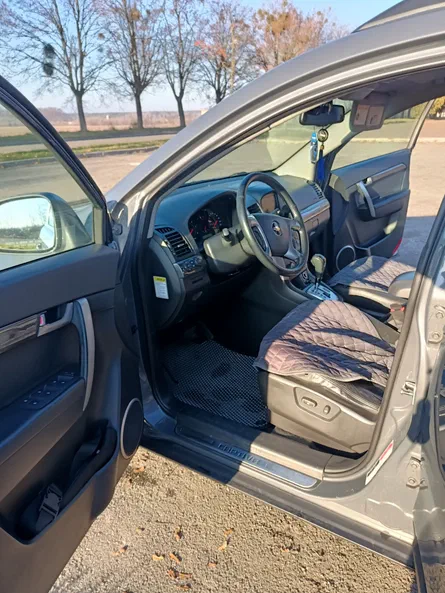 Chevrolet Captiva 2010 - 5