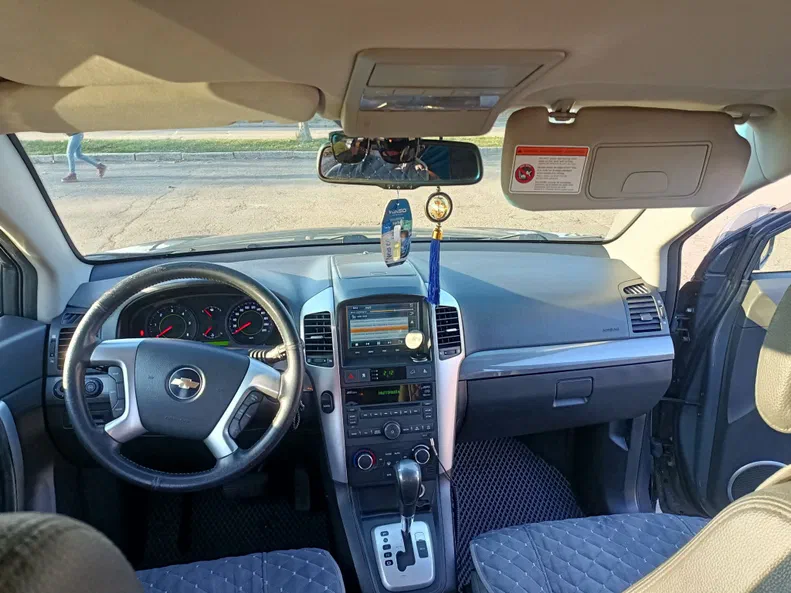 Chevrolet Captiva 2010 - 6