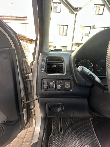 Mitsubishi Space Star 2004 - 13
