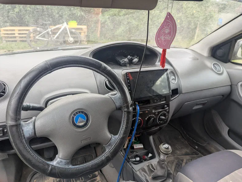 Geely MK 2008 - 5