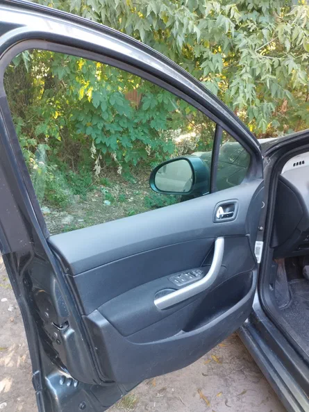 Peugeot 308 2008 - 8