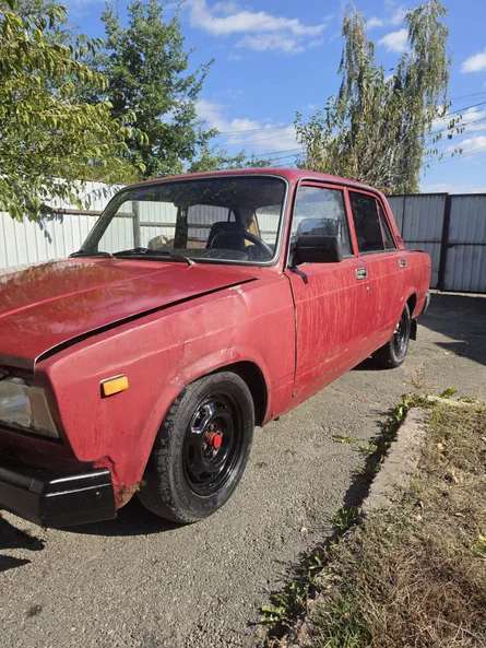 Lada (ВАЗ) 2107 1984 - 1