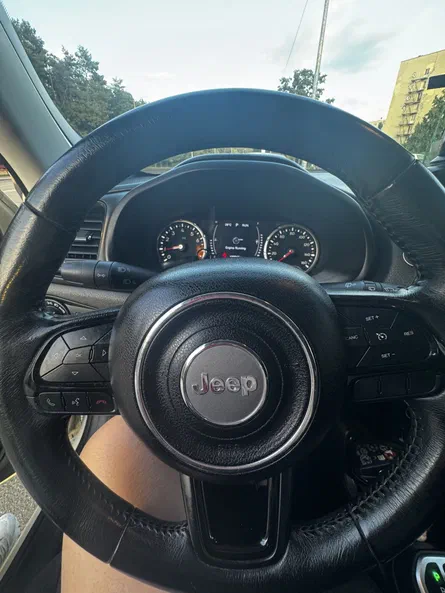 Jeep Renegade 2018 - 17