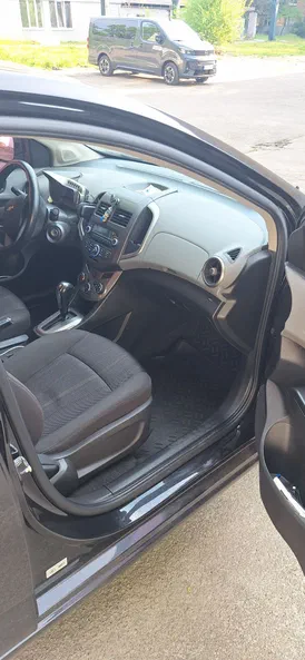 Chevrolet Aveo 2014 - 6