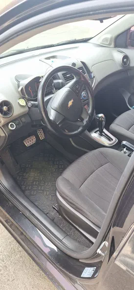 Chevrolet Aveo 2014 - 5