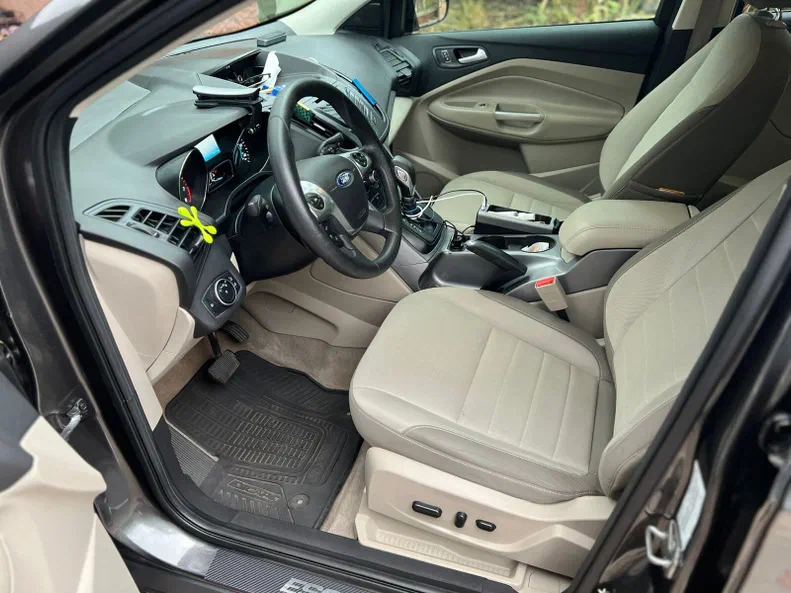 Ford Escape 2016 - 8