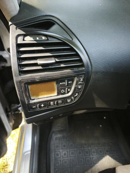 Citroen C4 Picasso 2011 - 13