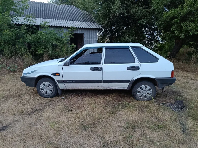 Lada (ВАЗ) 2109 1992 - 3