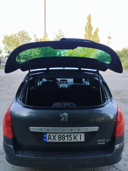 Peugeot 308 2008 - 5