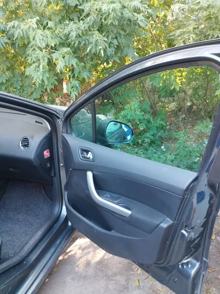 Peugeot 308 2008 - 10