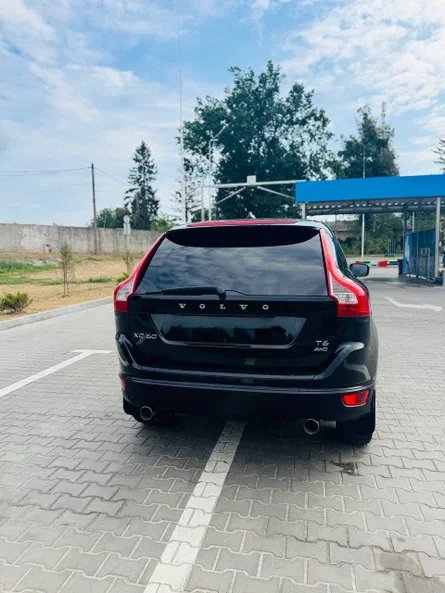 Volvo XC60 2014 - 10