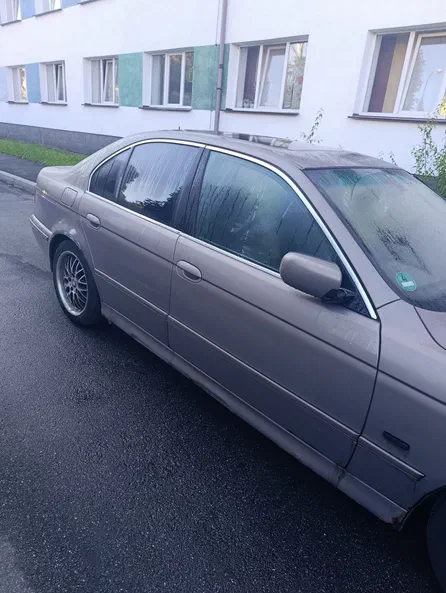 BMW 5 серія 2002 - 2